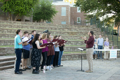 FHU Chorale provides a song for the event
