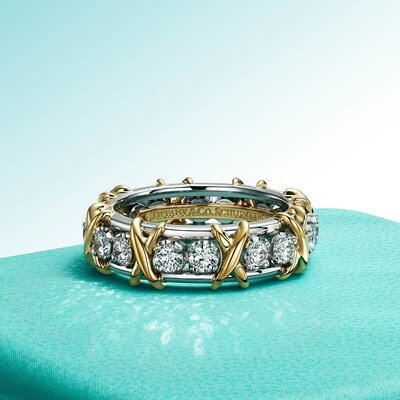 16 stone ring Platinum with round brilliant diamonds – Tiffany & Co.