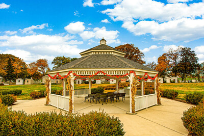 Explore magnificent indoor and outdoor resting spaces at Holy Cross Cemetery and Mausoleum in North Arlington, New Jersey - just nine miles from NYC. Click the link to learn more https://www.rcancem.org/open-house-weekend-holy-cross/