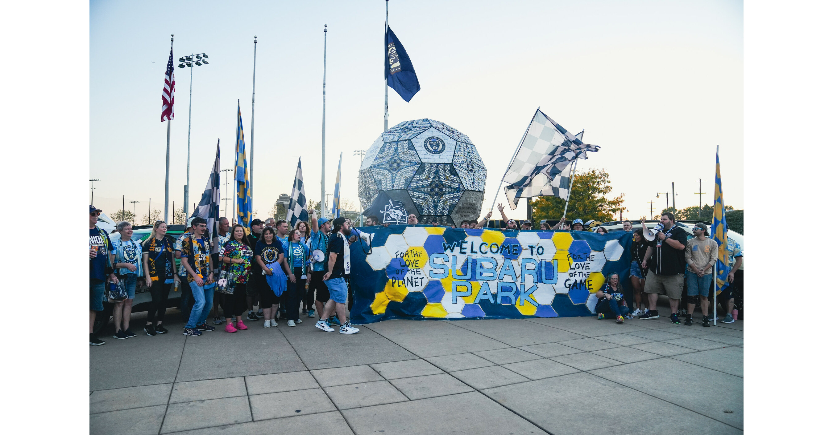 Philadelphia Union Unveils Jersey Made Of Recycled Plastic - CBS