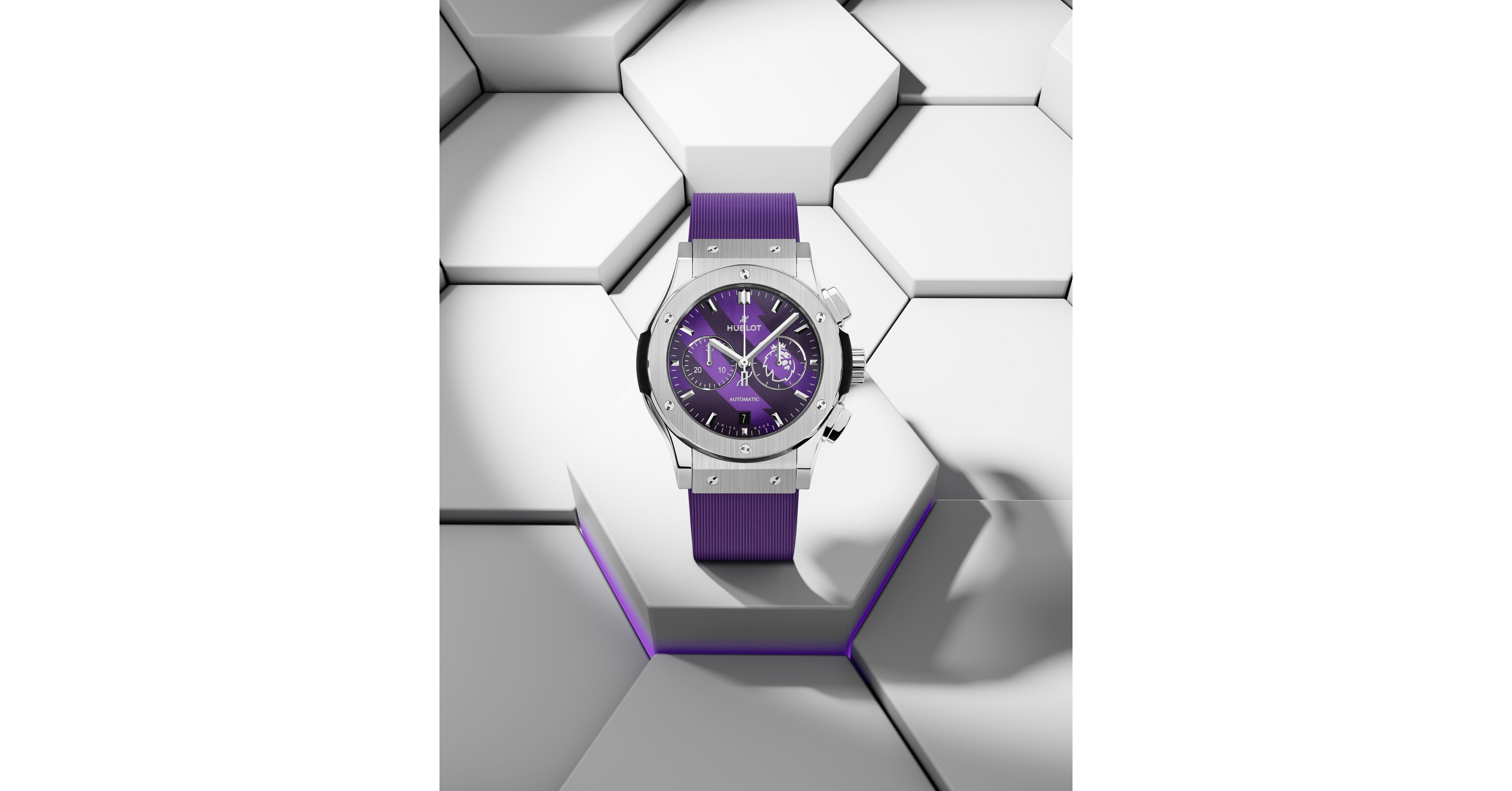 Football fans: Hublot has released a limited edition Premier League  timepiece - CNA Luxury