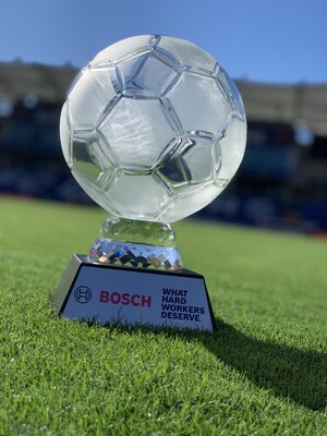 Marco Farfan Named FC Dallas' "Hardest Worker Award" Winner Presented by Bosch Power Tools