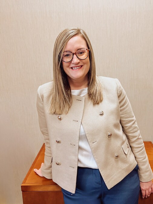 Industry Expert Andrea Shultz Joins CrossMed Healthcare as CFO - Vimarsana News