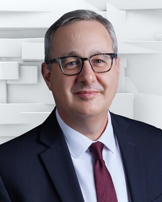 Dr. Bruce Sands (CNW Group/Alimentiv Inc.)