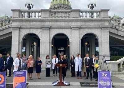 With a focus on increasing access to care for Pennsylvanians, bipartisan legislators and nurse practitioners gathered today in the Capitol, as Rep. Nancy Guenst announced that she is introducing legislation in the House of Representatives to grant full practice authority to nurse practitioners.