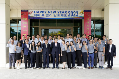 Chairman Cho visits to Dong Nai Corporation Factory in Vietnam