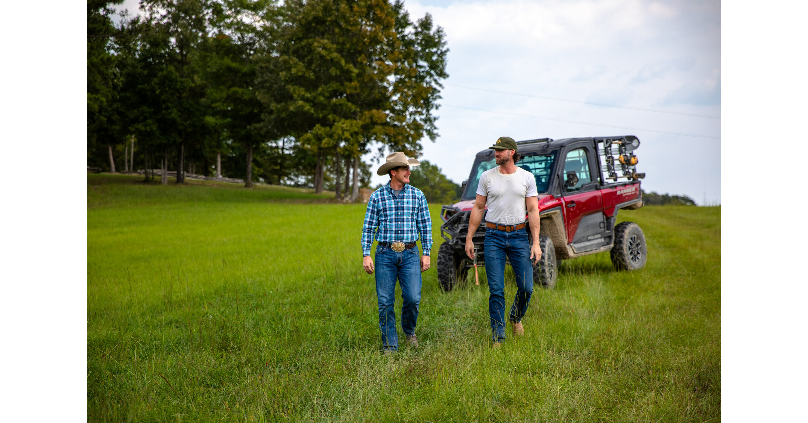 COUNTRY MUSIC STAR RILEY GREEN AND PRO RODEO STAR TYSON DURFEY SHINE ...