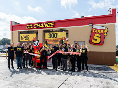 Take 5 Oil Change celebrated the grand opening of its 300th franchise location in the U.S. on Oct. 20 in Decatur, GA.