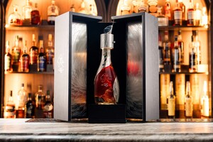 BUFFALO TRACE DISTILLERY ESTABLISHES A NEW ERA OF ULTRA-AGED AMERICAN WHISKEY WITH INTRODUCTION OF EAGLE RARE 25 BOURBON