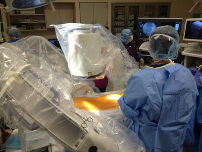 Inspired Spine CMO Dr. Hamid Abbasi performing one of over 1500 OLLIF procedures.