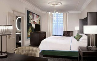Le Pavillon Hotel: “The Belle of New Orleans”, Houston Style Magazine