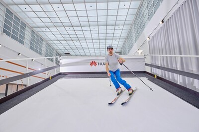 Simulador de ski en el nuevo laboratorio de salud de Huawei en Finlandia (PRNewsfoto/Huawei)