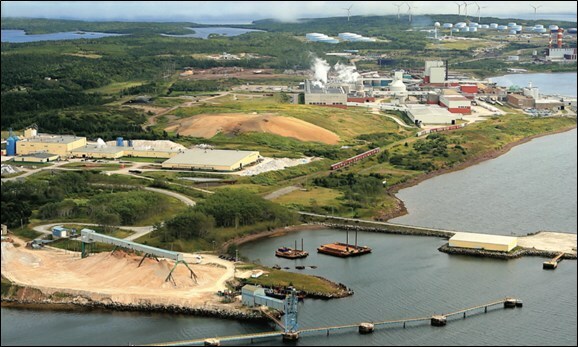 Businesses in Point Tupper (CNW Group/QNB Metals Inc.) Businesses in Point Tupper (CNW Group/QNB Metals Inc.)