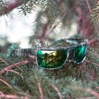 Mossy Oak, a leader in camouflage patterns and outdoor lifestyle, announces its new partnership with Popticals, the innovative eyewear brand that prioritizes quality, durability and portability.