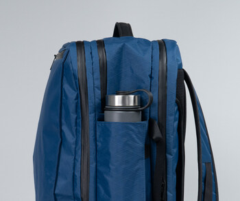 Pleated water-bottle pocket holds up to 3.5-inch diameter bottle