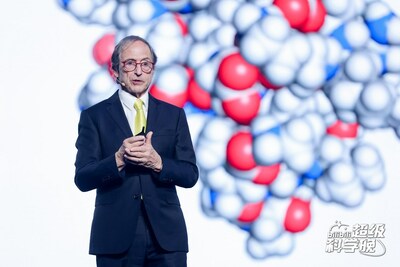 Michael Levitt, 2013 Nobel Laureate in Chemistry, spoke on eradicating cancer with AI