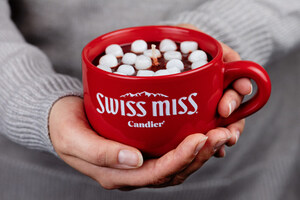 Get Cozy This Hot Cocoa Season With The Swiss Miss® Candier® Candle