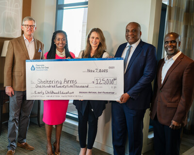 Rick Warren (Sheltering Arms, Board Chair), Blythe Keeler Robinson (Sheltering Arms CEO and President), Serena Levy, Maurice Baker, Jesse Killings (Georgia Natural Gas Foundation)