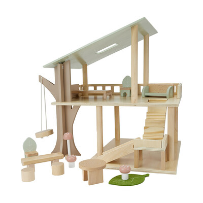14-Piece Wooden Tree House Set, $75 (CNW Group/The Bay)