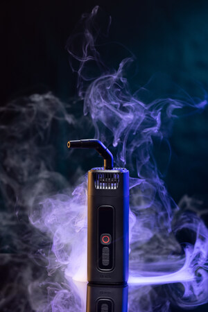 Ulanzi Unveils the FM01 FILMOG Ace Portable Fog Machine - An Innovative Tool for Photography Enthusiasts