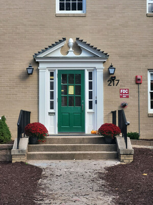 Dill Avenue Entrance