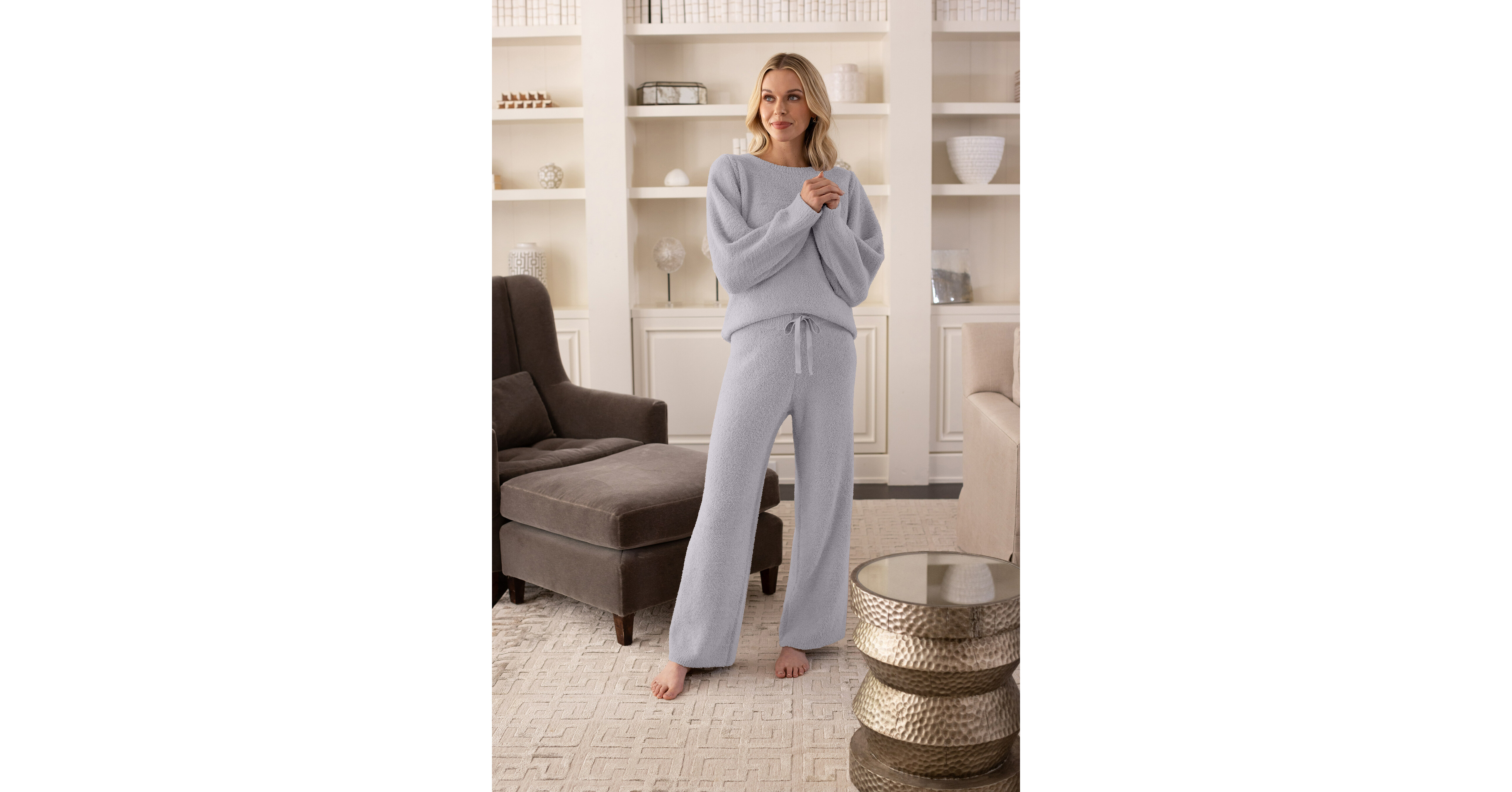 Wholesale Marshmallow Hooded Lounger - Oprah's Fave for your store