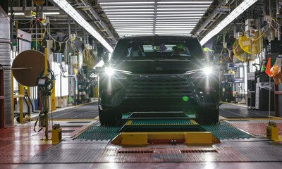 Lexus conduce a Toyota Indiana hacia un futuro asombroso: La planta de Indiana da la bienvenida a la marca de lujo con la producción del primer Lexus TX de la historia