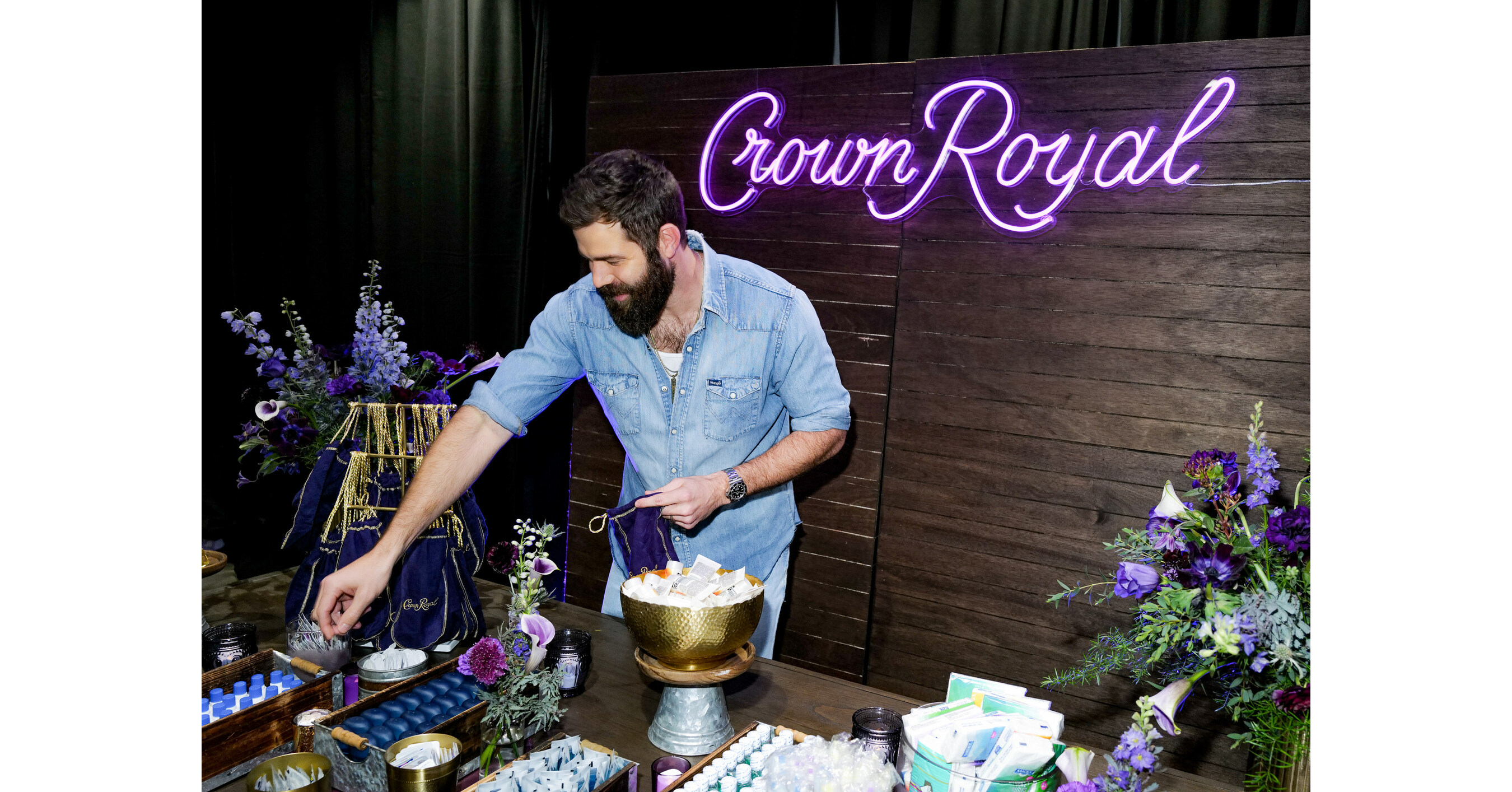 CROWN ROYAL PARTNERS WITH SALESFORCE, CROSSMINT AND VAYNER3 TO