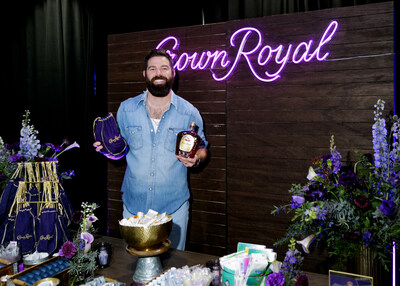 Crown Royal returned to the CMA Awards for its sixth year as the program's exclusive whisky partner, this time with Country music star Jordan Davis.