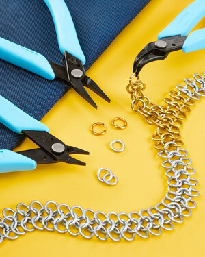 Xuron® Introduces the TK3700 Chainmaille Pliers Kit for Precisely Handling Jump Rings