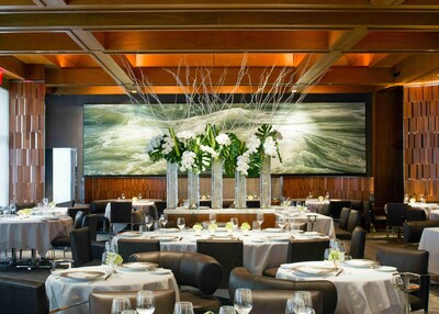 Le Bernardin, dining room (credit: Daniel Krieger)