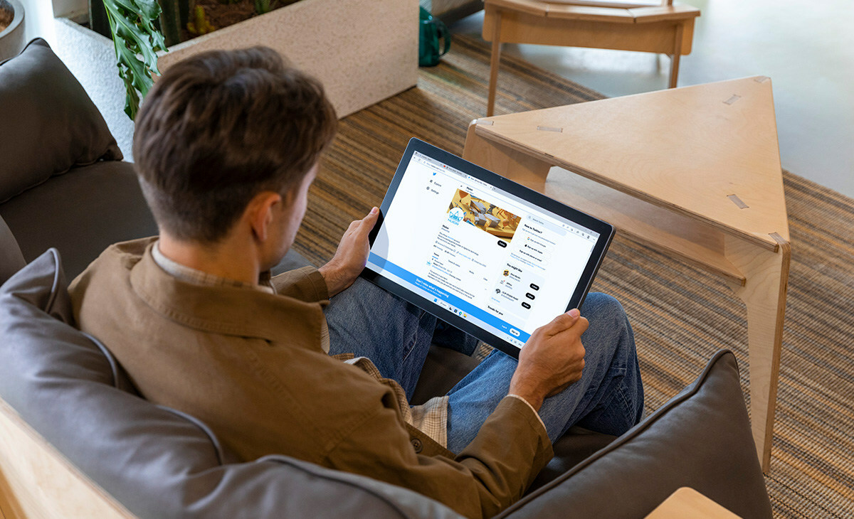 Unable to view the image, Please provide a valid URL.