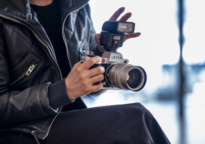 Leica Announces its Black Friday/Cyber Monday Promotion