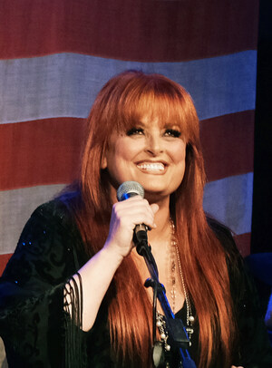 WYNONNA JUDD TO LEAD LEIPER'S FORK, TENNESSEE CHRISTMAS PARADE