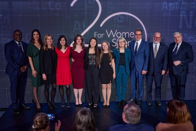 From left to right : Yves-Gérard Méhou-Loko, Secretary-General of the Canadian Commission for UNESCO; Solenne Lafeytaud, Vice-president Corporate Affairs & Engagement, L’Oréal Canada; Marianne Falardeau-Côté, Fellow 2023; Arianne Godbout, Fellow 2023; Michelle Asbury, Fellow 2023; Lia Huo, Fellow 2023; Sabrina Rondeau, Fellow 2023; Martine Lagacé, France Canada Research Fund Co-President; Prof. Alejandro Adem, President of NSERC; John Hepburn, CEO, MITACS; and Mr. Michel Miraillet, Ambassador of France to Canada. (CNW Group/L'Oréal Canada Inc.)