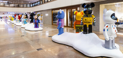 100 unique 2000% Disney characters BE@RBRICK figurines are displayed throughout Harbour City Shopping Mall. (PRNewsfoto/Harbour City Estates Limited)