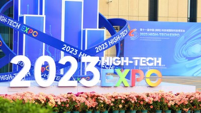 Chengdu showcases technological strength at the 11th China (Mianyang) Science and Technology City International High-Tech Expo. (PRNewsfoto/Chengdu Science and Technology Bureau)