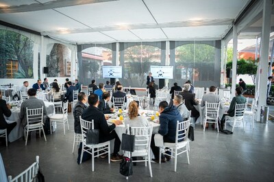 Unable to view the image, Please provide a valid URL.