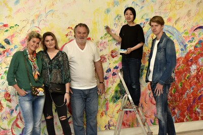 Ayako Rokkaku with Nico Delaive, Carlotta Delaive, Niki Delaive and Samuel Delaive at 