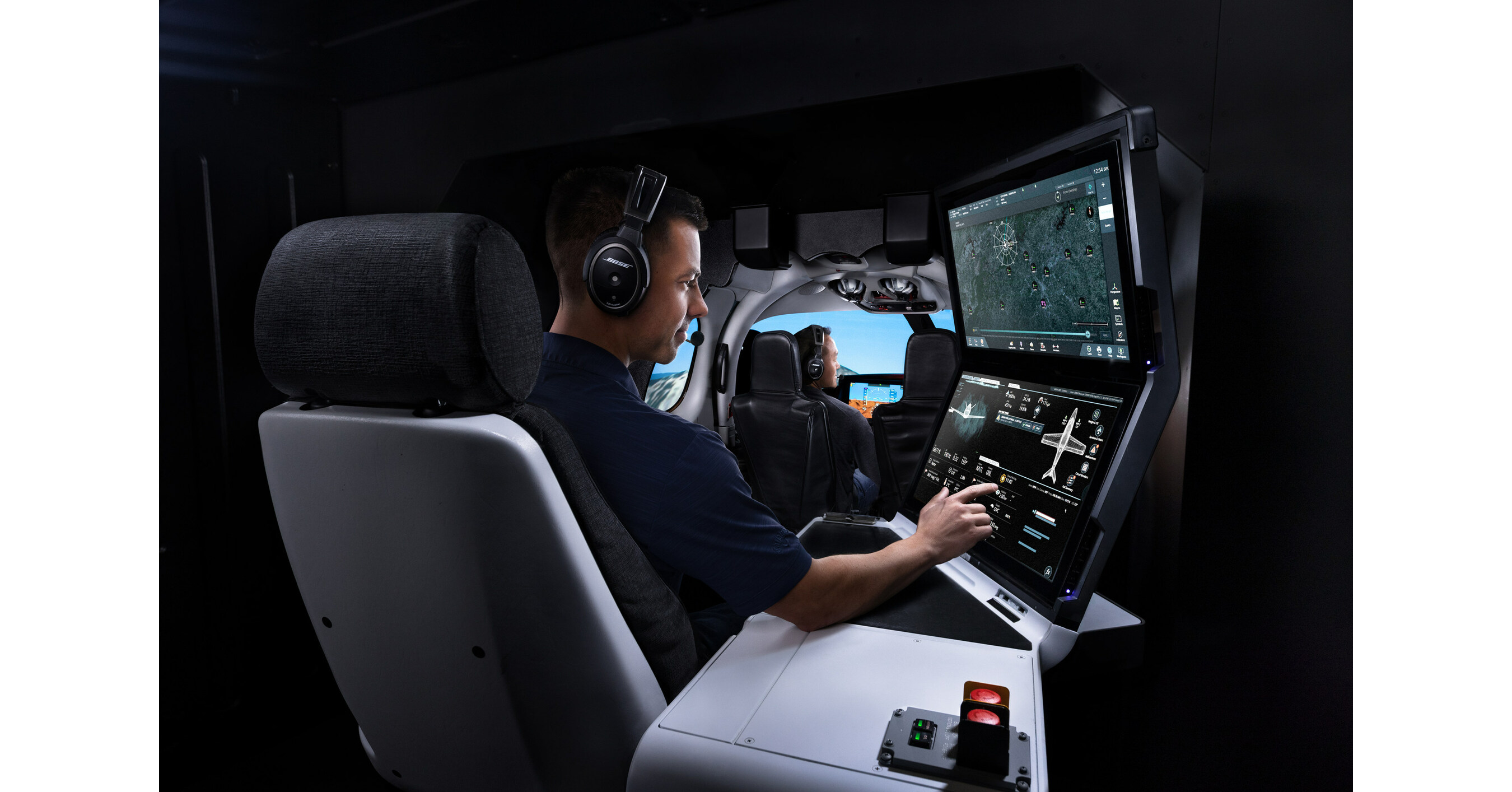 Cirrus Aircraft Adds Second FAA-Certified Vision Jet Simulator for  World-Class Flight Training