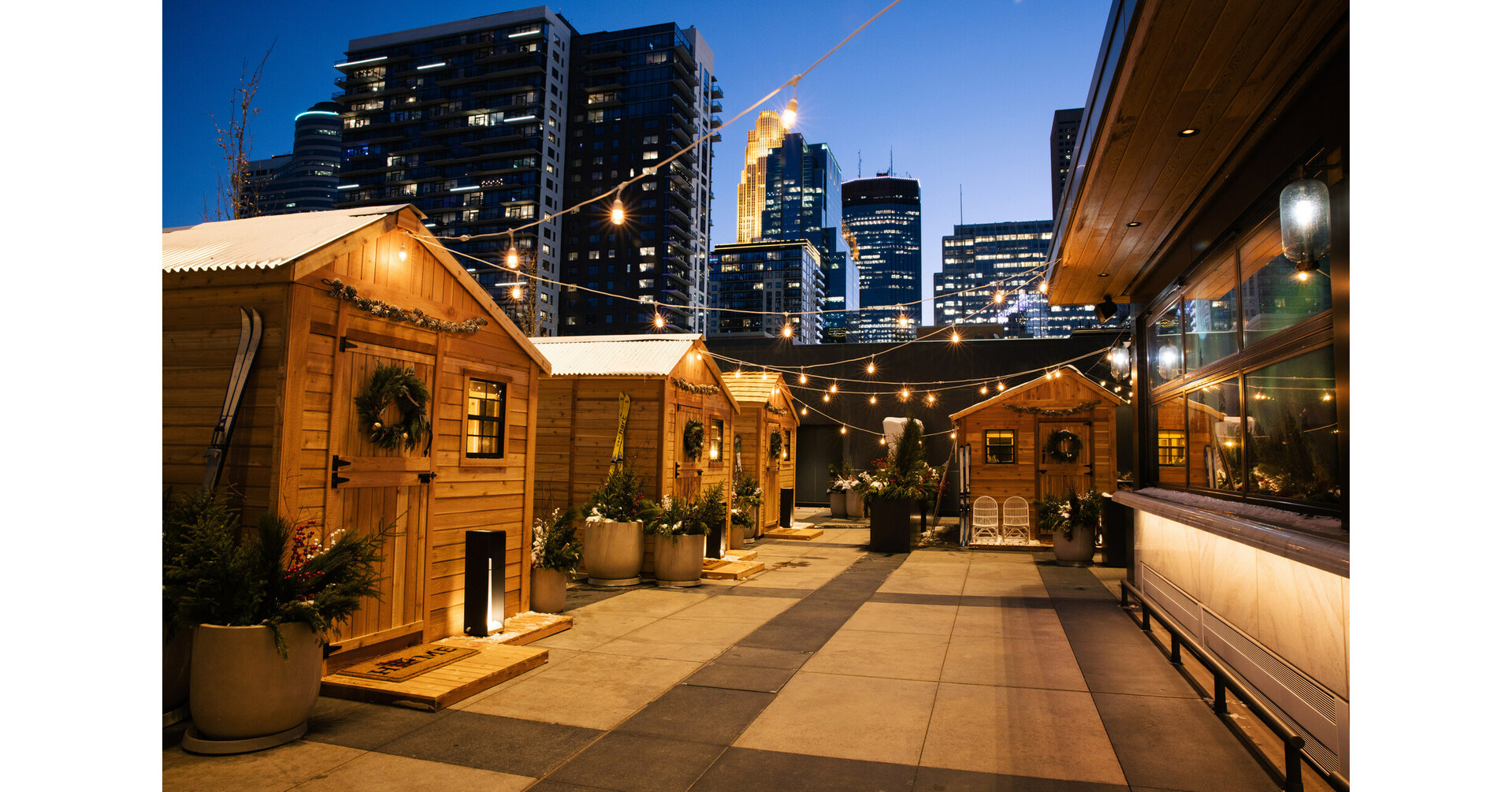 WINTER IS WONDERFUL: FOUR SEASONS HOTEL MINNEAPOLIS ROLLS OUT SEASONAL  ACTIVITIES, FURTHER EXPANDING ITS FIVE-MONTH CELEBRATION OF WINTER