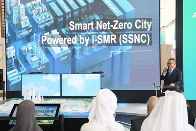 KHNP's CEO Jooho Whang presenting the i-SMR powered Smart Net-Zero City (SSNC) model