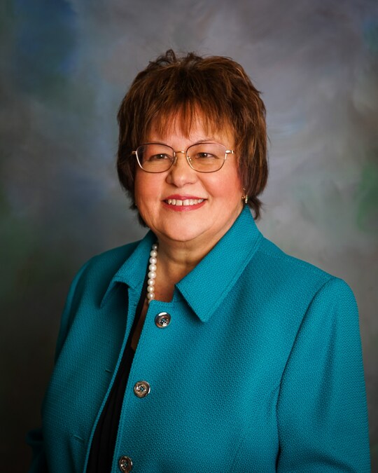 The Inner Circle Acknowledges, Janelle K. House as a Top Pinnacle Professional for her contributions to the field of Osteopathic Medicine - Vimarsana News