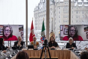 Les dirigeants des Premières Nations du Yukon, le gouvernement du Yukon et le gouvernement du Canada commémorent une journée historique à l'occasion du forum intergouvernemental à Ottawa