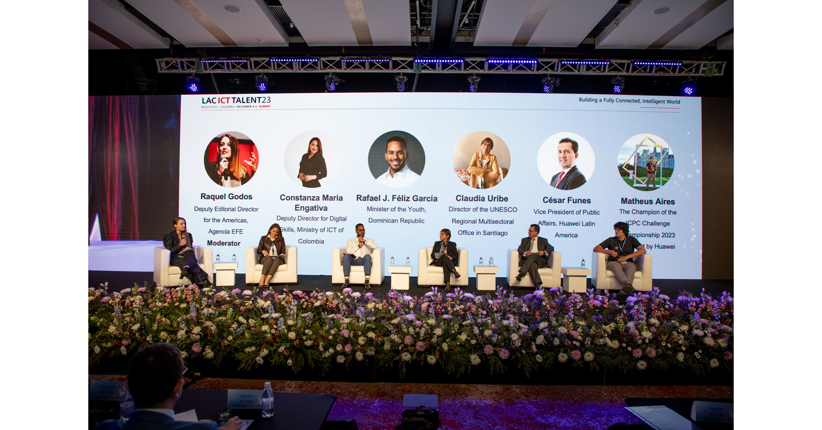 Expertos, l&iacute;deres de la industria esperan una profunda influencia en la educaci&oacute;n del crecimiento explosivo de la IA, aplicaciones