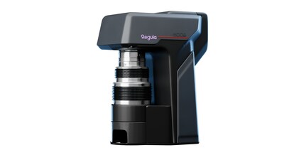 With eight light sources, up to 300x on-screen magnification, and an 11 MP camera, the Spectrometer-Microsocope Regula 5006 makes it possible to fulfill a wide range of tasks to prove document authenticity or examine criminal evidence with utmost precision.