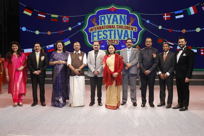 L-R : Ms. Sonal Pinto, Director Ryan Group of Schools, Mr. Vishesh Agarwal, Additional Director General Policing Security, Madam Dr. Grace Pinto, MD, Ryan Group of Schools, Shri. V. Muraleedharan, Minister of State for External Affairs & Parliamentary Affairs of India, Mr Virendra Sachdeva, President, BJP, Delhi, Smt. Meenakshi Lekhi, Minister of State for External Affairs & Culture of India, Hon’ble Justice Chandra Shekhar, Chairman RERA, Dr. Dharinder Tayal, Spokesperson for BJP Chandigarh, Mr Venguswamy Ramaswamy, Global Head TCS iON, Mr.Ryan Pinto, CEO, Ryan Group of Schools