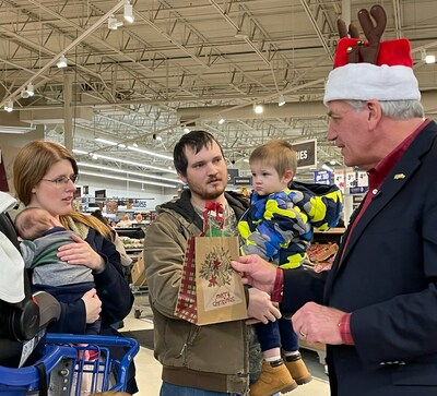 Meijer recently surprised hundreds of customers and team members with thousands of dollars in shopping sprees during its 10th annual Very Merry Meijer event.