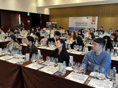 (PRNewsfoto/European Wine Ambassadors (EUWINA))
