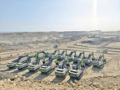 Les machines d’excavation de Zoomlion participent au projet The Line d’Arabie saoudite, une ville intelligente linéaire de Neom (PRNewsfoto/Zoomlion)